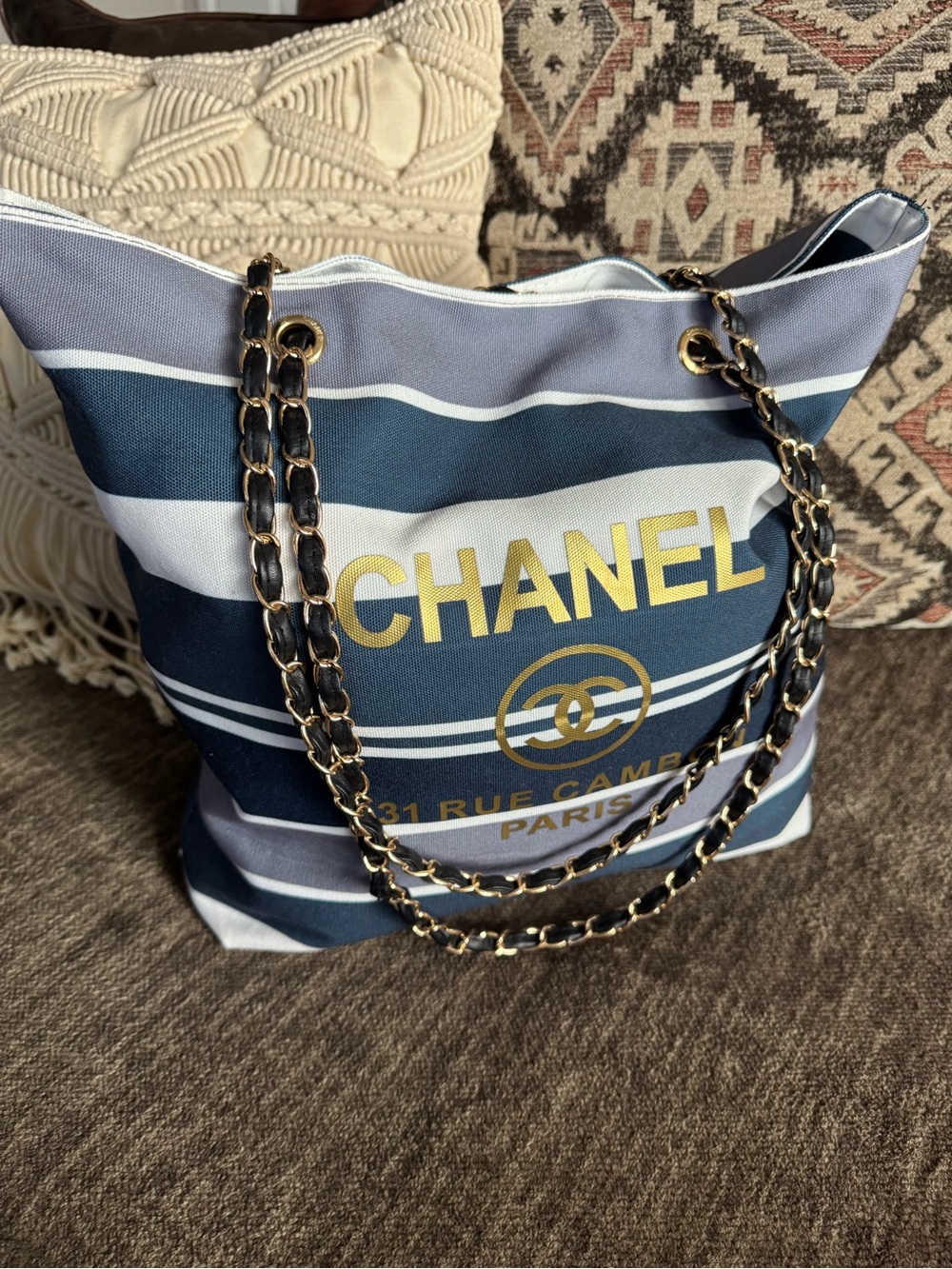 🩶🩶BRAND NEW FASHION TOTE🩶🩶